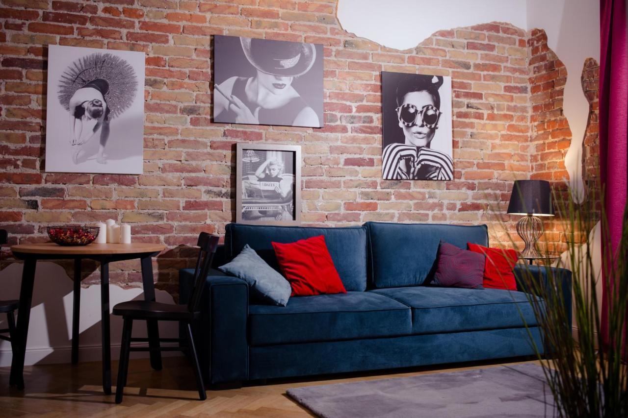 Apartament Dla Doroslych "Papierki Po Cukierkach" Lublin Luaran gambar